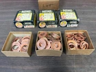 LOT OF 163 VINTAGE NOS HASTINGS VALVE SPRING INSERTS SHIMS 526