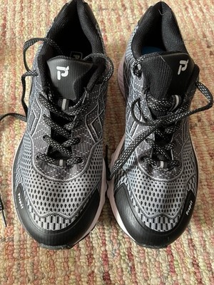 Propet  Gray/black Men s Size 9 1/2 B Running Or Walling