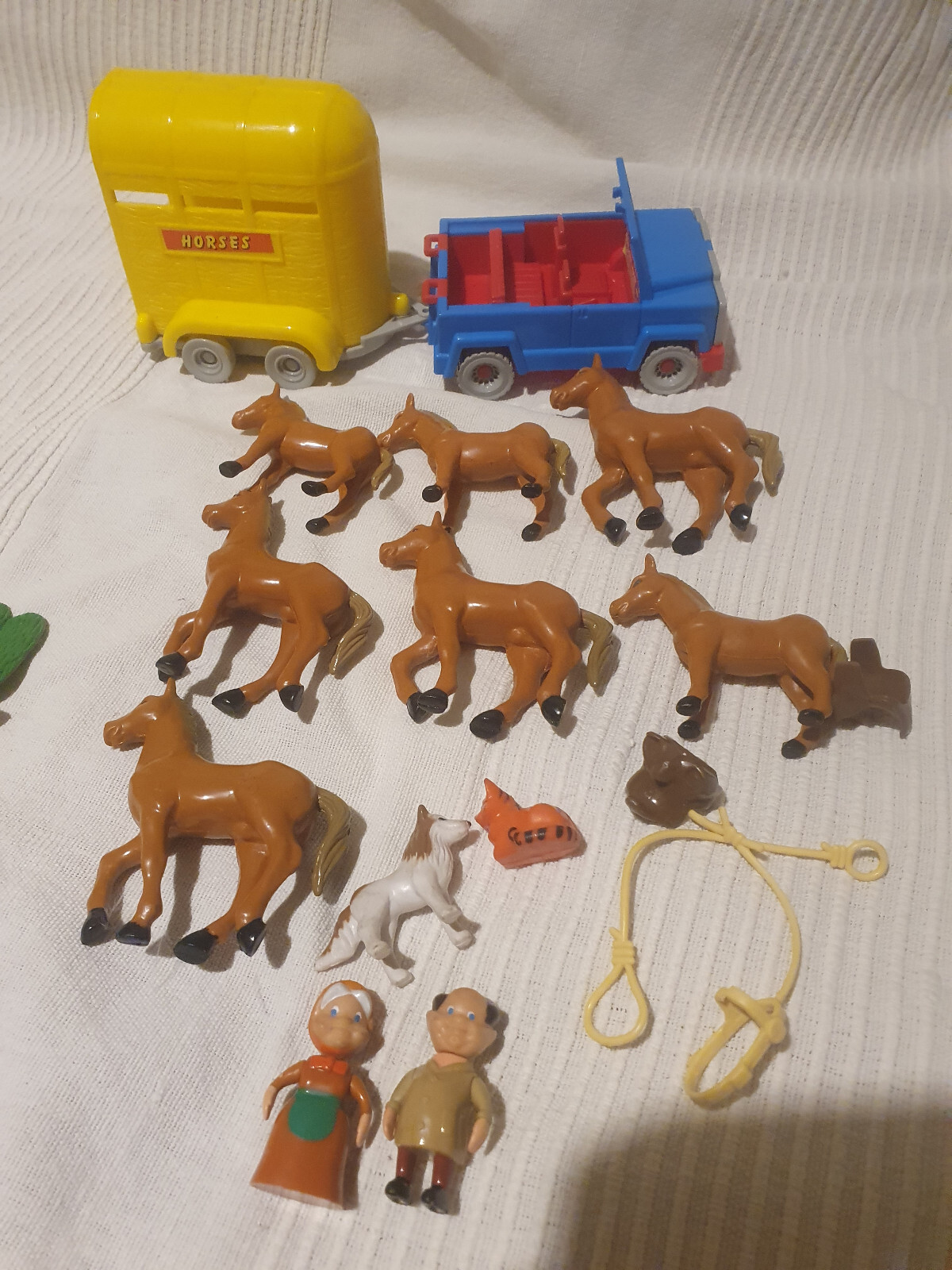 Picture 4 of 15