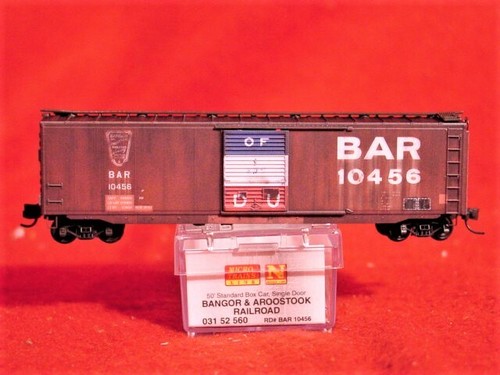 MTL 031 52 560-B STATE OF MAINE (BAR) 50' Box Car (mojado) #10456 'NUEVO' ESCALA N | Zustand: New