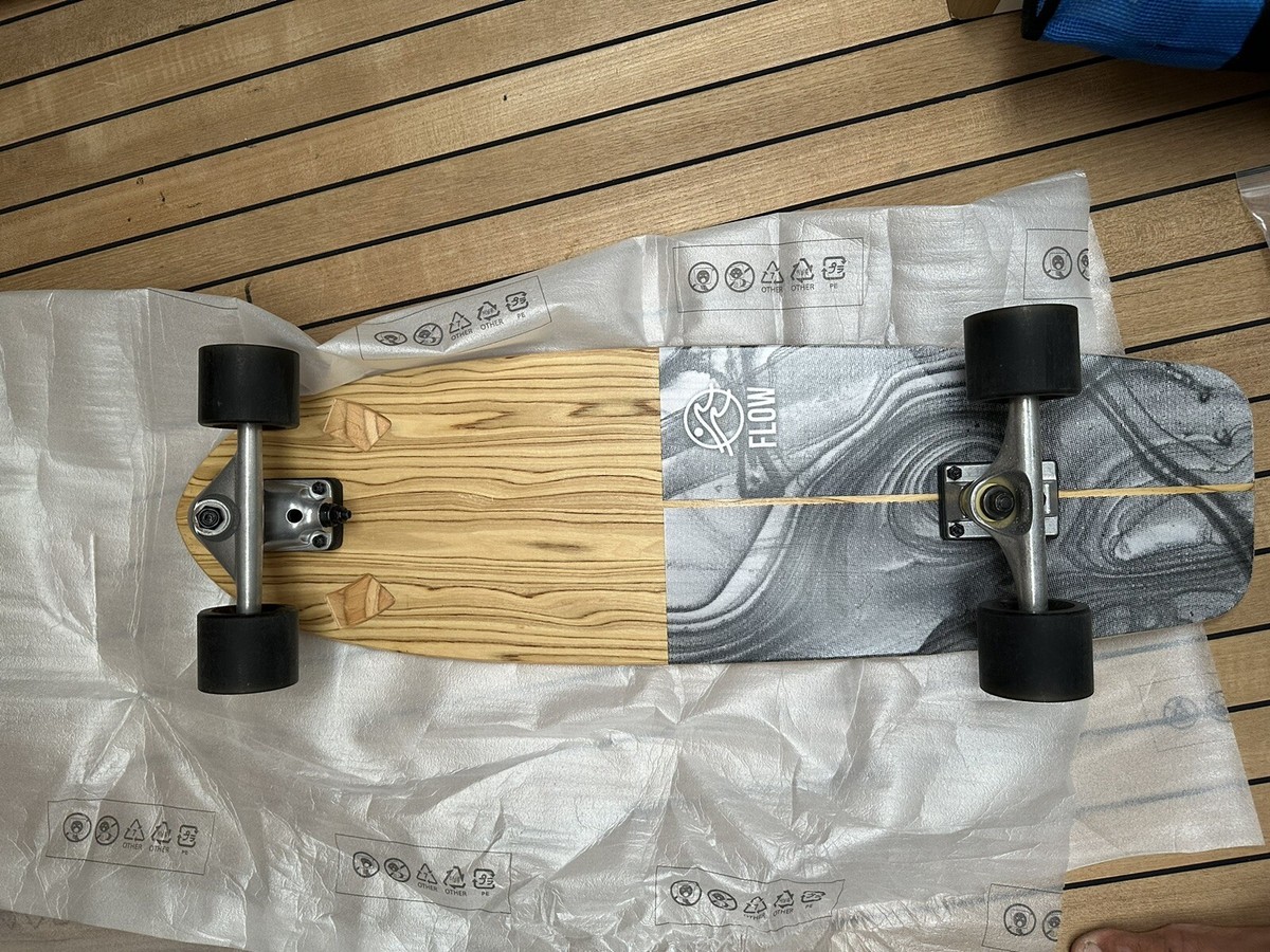 新品未使用品 フローサーフスケートFLOWSurfSkates Swell33