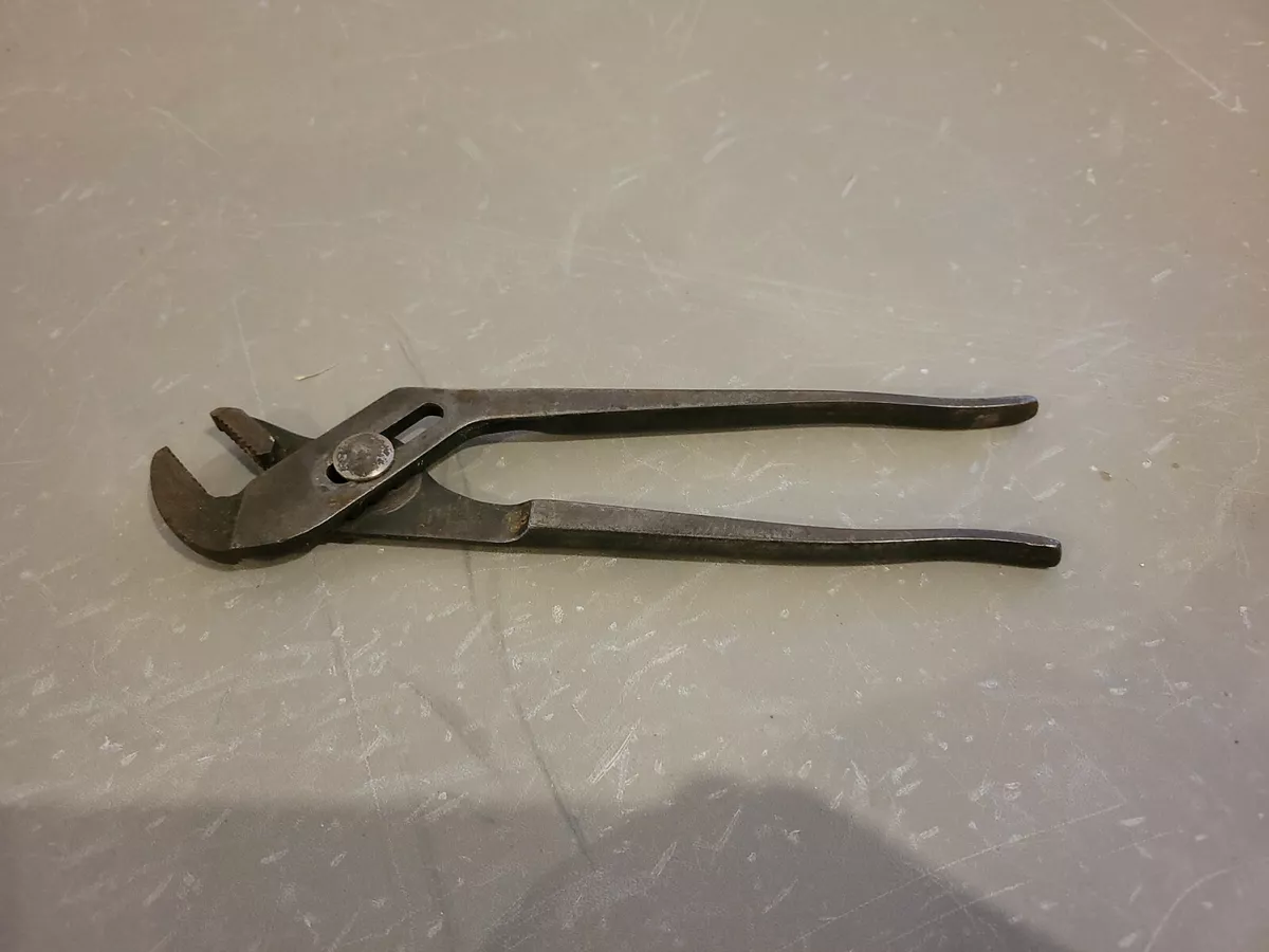 Vintage No. 420 Channel Lock Pliers. Meadville PA. 9.5