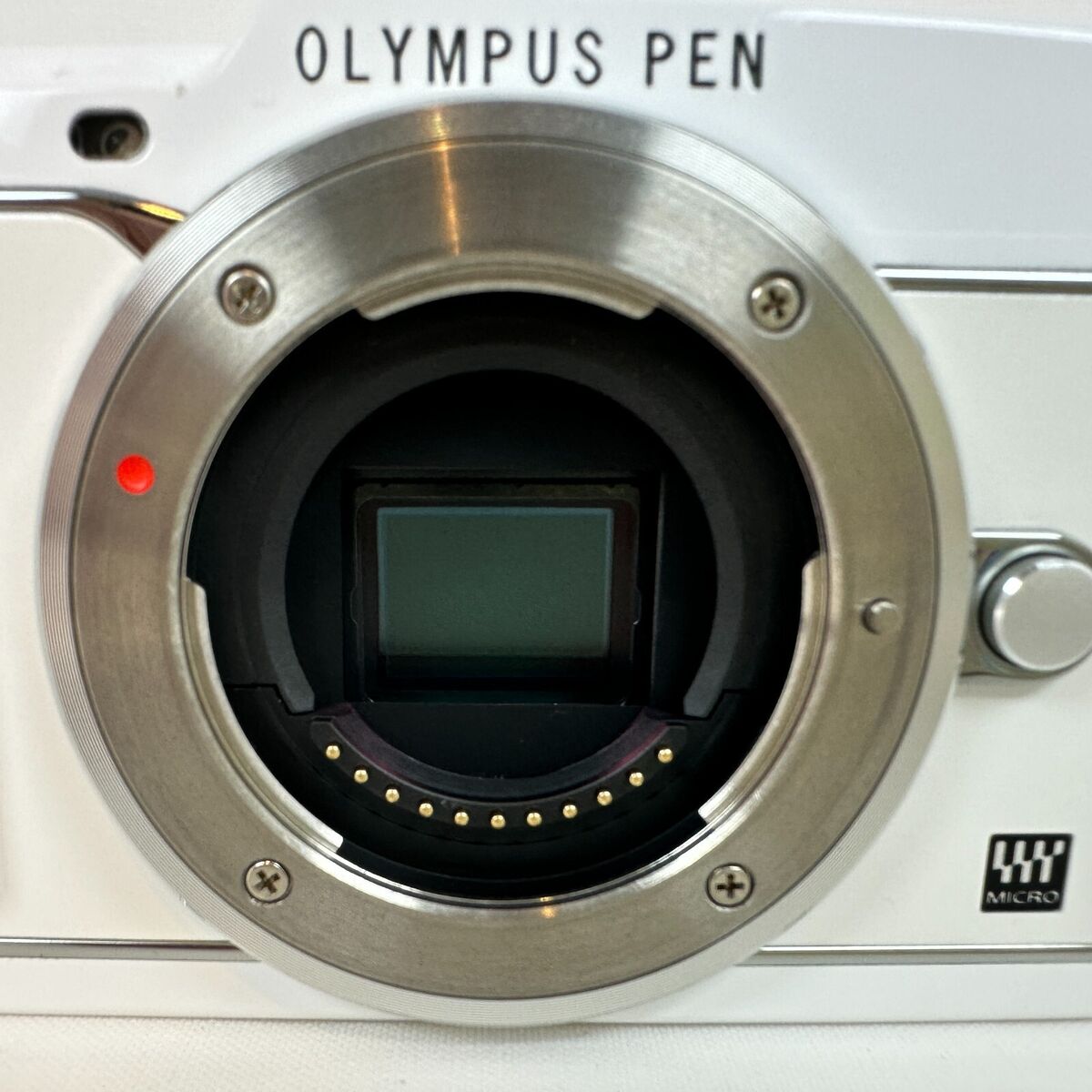 Olympus PEN E-P5 White Body USED English menu changeable Olympus PEN E-P5 White Body USED English menu changeable