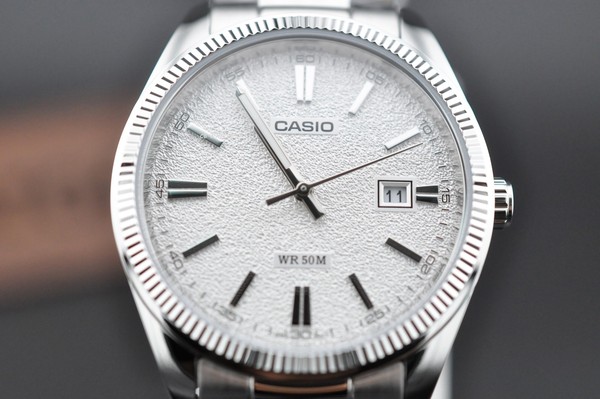 Casio MTP-1302DA-7A Hombre 50M WR Pulsera de Acero Inoxidable Reloj 3