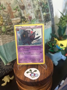 Pokémon TCG - Whirlipede (Regular) - B&W: Emerging Powers - 39/98 - Uncommon