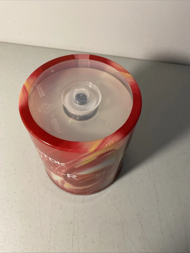 TDK CD-R Spindle 100 pack 700 mb 52x 80 min Recordable FACTORY SEALED *NEW* - Image 2 of 4