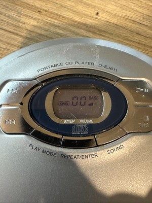 SONY Walkman G Protection Silver CD Player D-EJ611 WORKS! | eBay