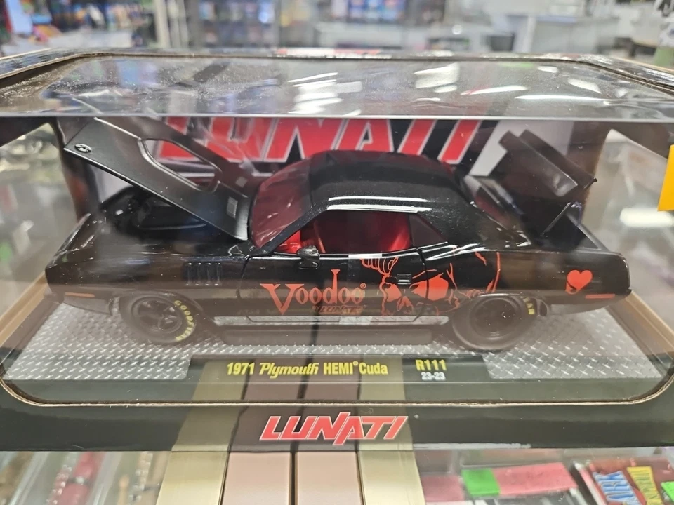 M2 Machines 1971 Plymouth Hemi Barracuda Voodoo by Lunati *CHASE* - Image 2 of 4