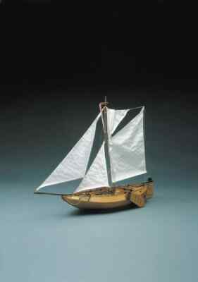 Mantua Model 781 ARM 82 New Version 1:25 (KIT) Modeling