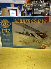 Albatros D.Va, German WW1 Fighter (1/72 model kit, Smer 0878)