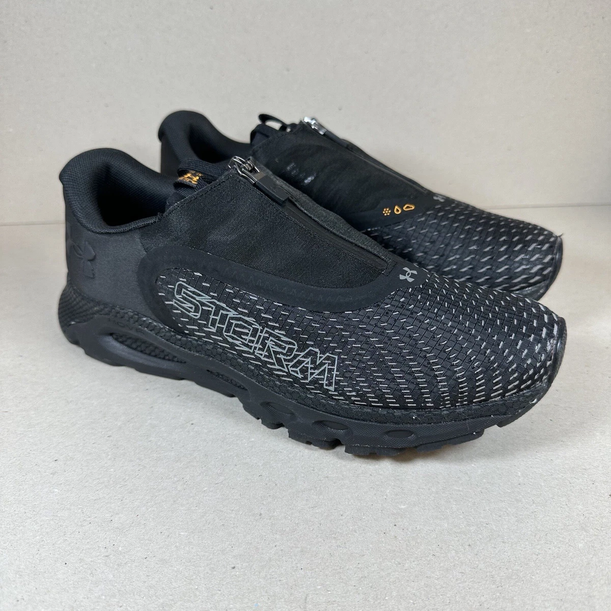 Under hotsell armour vapormax