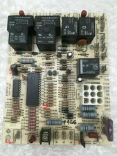 Goodman B18099-13 Furnace Control Circuit Board 1012-933D   #P766