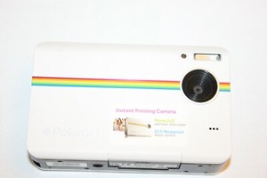 polaroid camera instant print