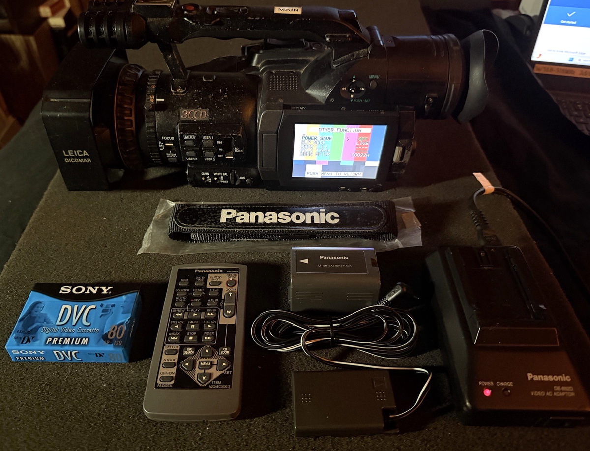 ② Panasonic　AG-DVX100A　MiniDV対応　セット　動作品 Rent a Panasonic AG-DVX100A Handheld Camcorder + Atomos Ninja 2