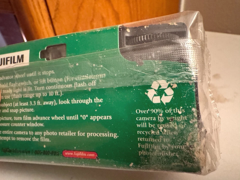 Fujifilm QuickSnap Flash 400 – Expired 2008 – For Display or Parts Only  - Image 3 of 4