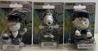 Peanuts Halloween Figures Snoopy, Charlie Brown, Lucy 2026 Black & White Version