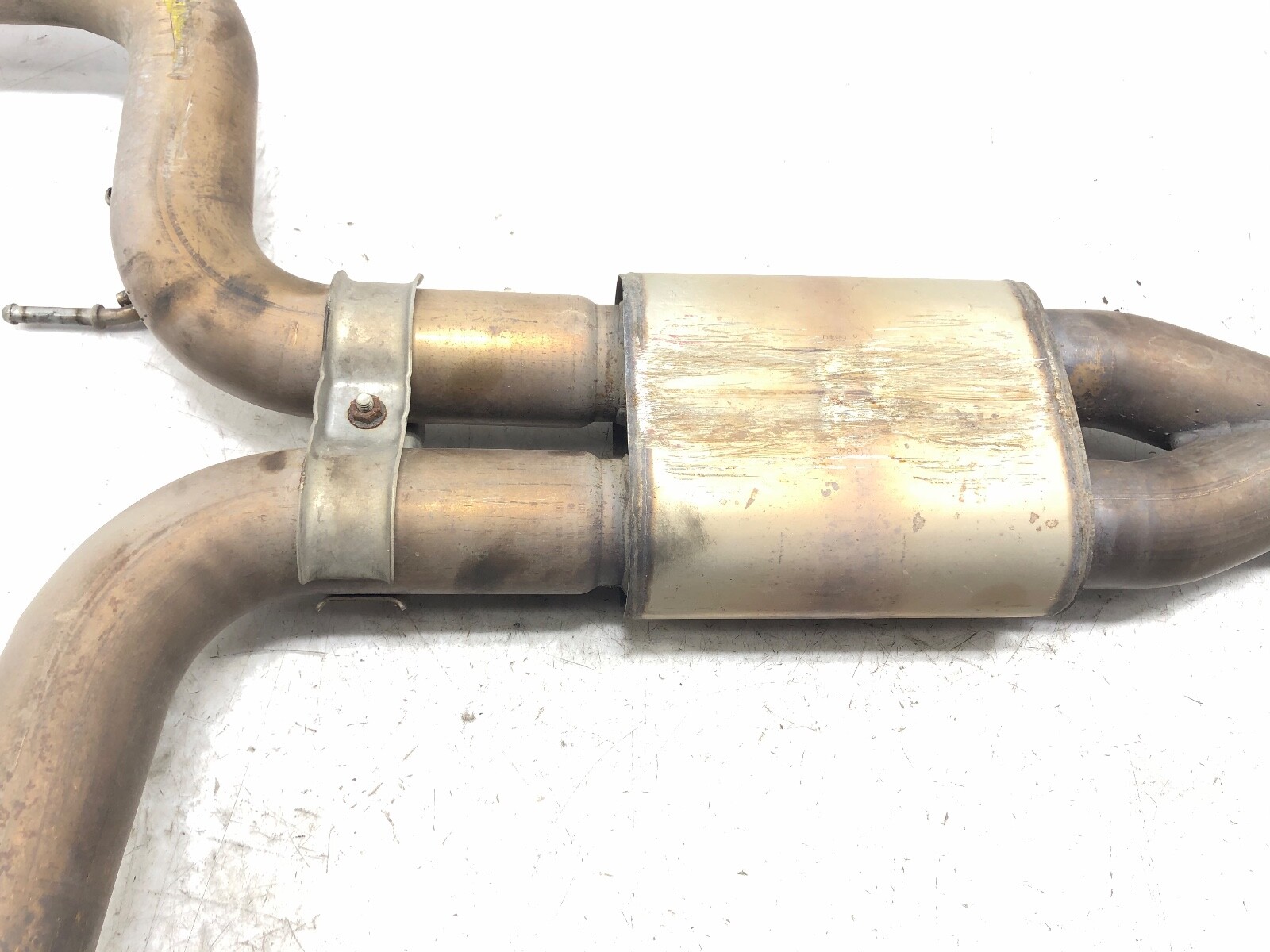 2014-2017 MASERATI GHIBLI 3.0L V6 EXHAUST SILENCER RESONATOR ASSEMBLY OEM.