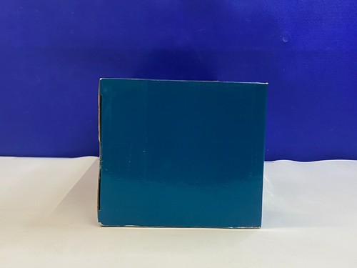 CAJA BLANCA ESCALA 1/18 TURQUESA 1961 ASTON MARTIN DB4 GT MUY RARO - Imagen 5 de 8