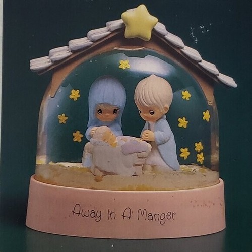 Vintage Precious Moments Collection 1993 "Away In A Manger" Waterball Snow Globe - Picture 4 of 5