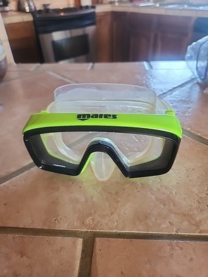 MARES Scuba Diving Spearfishing Snorkeling Mask Mares Essence liquid skin Yellow