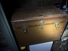 Brown Antique Trunk Chest Metal Wood Rectangular Solid Riveted Hardware