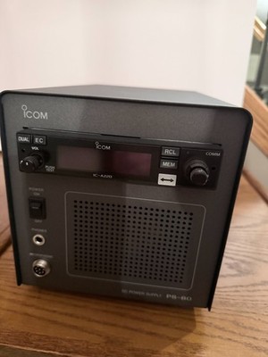 ICOM A-220 AVIATION RADIO PACKAGE