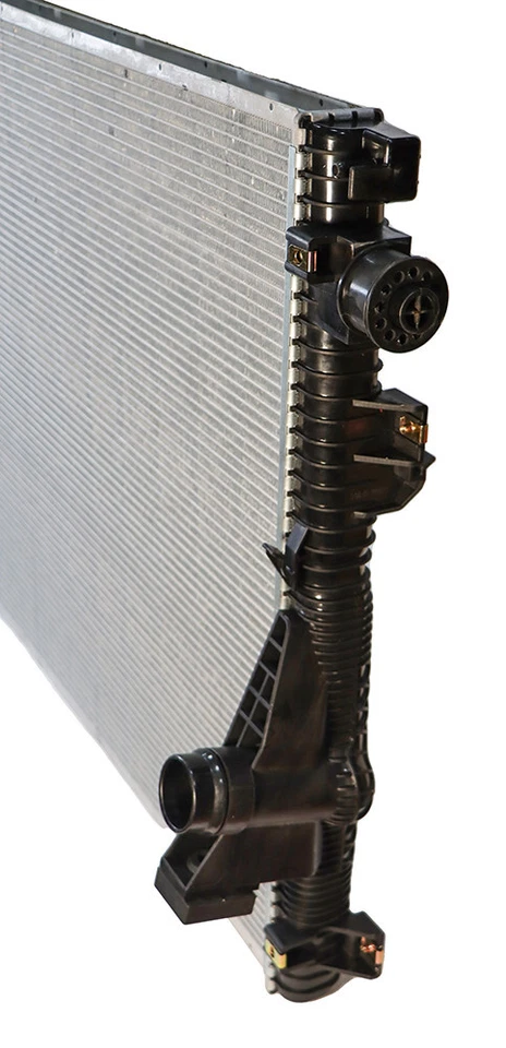 Radiador BC3Z8005E BC3Z8005K, se adapta a Ford, serie F Super Duty con principal de 6,7 L Foto 4 de 4