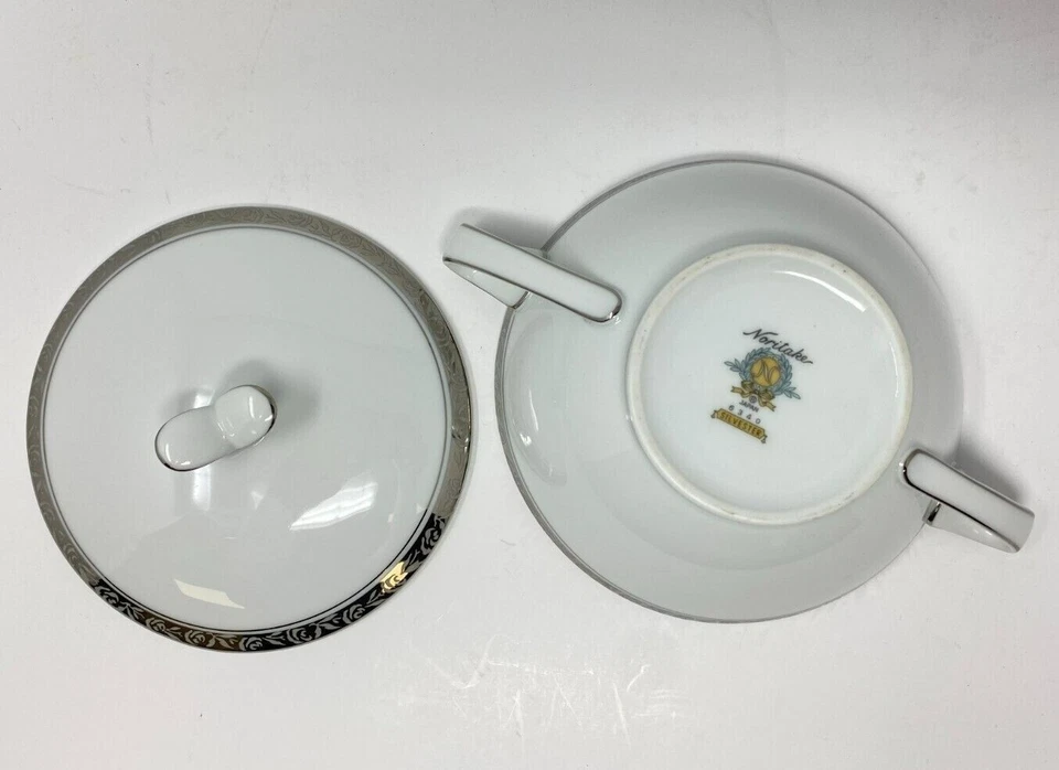 Juego de crema y azucarero Noritake Silvester 6340 con tapa Foto 3 de 4