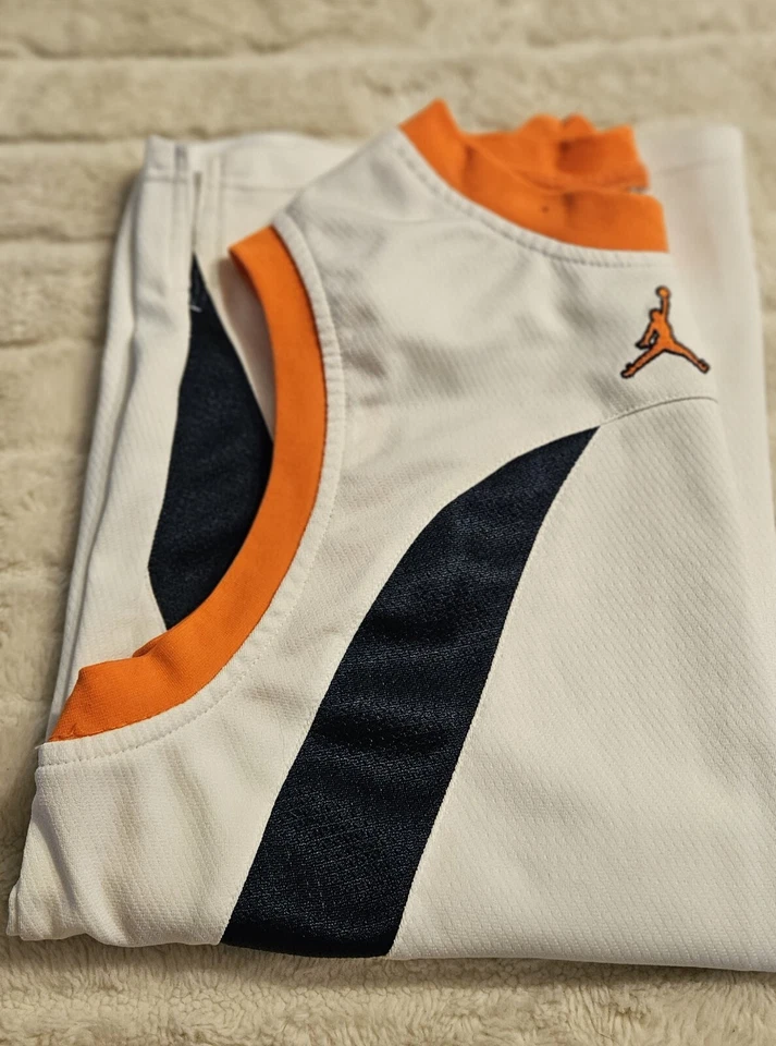 JORDAN Sleeveless White/ Orange/ Blue Jersey Youth Sz Large Great Condition  - Image 4 of 4