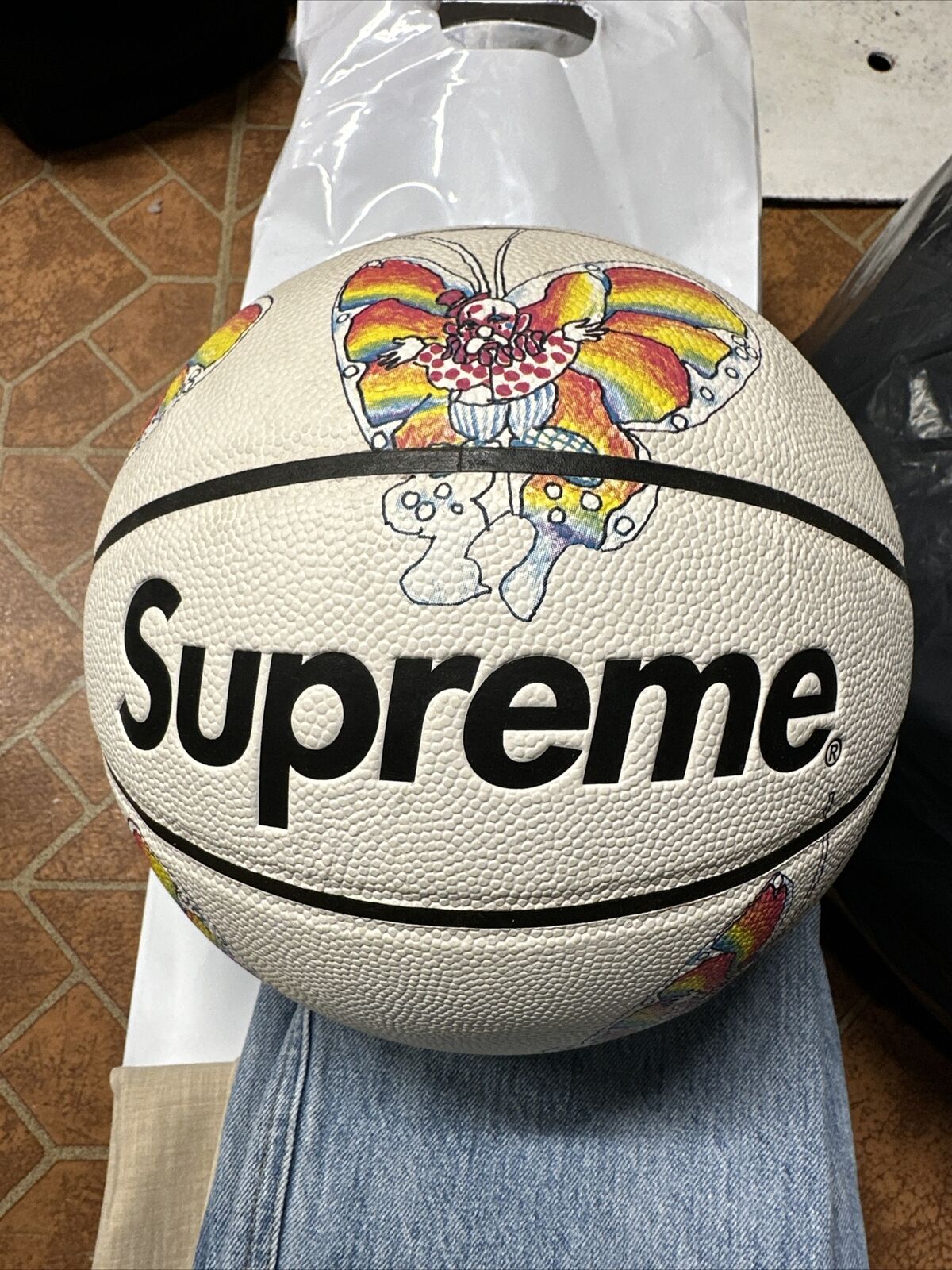 Supreme x Spalding Gonz Butterfly Basketball White SS16 (702304) One Size