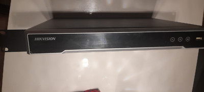 Hikvision 4K 16CH DS-7616NI K2 1Tb Hdd with rack mounting clips