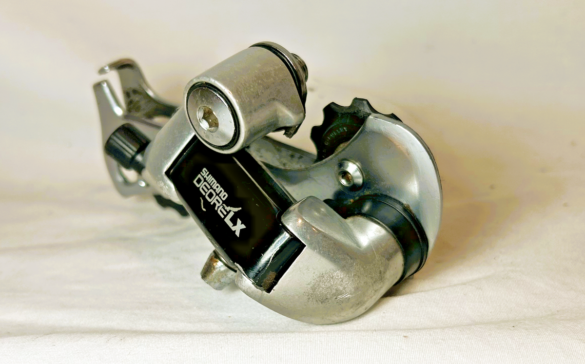 Vintage Shimano Deore LX RD-M550 rear derailleur mountain bike mtb