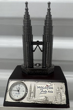 Kuala Lumpur Malaysia Paperweight Model Petronas Twin-Towers 5