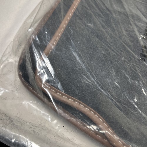 SUBARU OEM Outback Touring Black Floor Mats Set J505SAN020 New In Bag - Picture 7 of 11