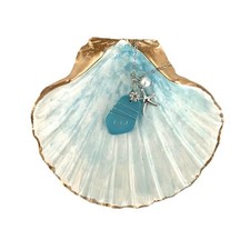 Sea-Glass Pendant Necklace Distressed 3.5" Natural Shell Jewery Tray Gift for