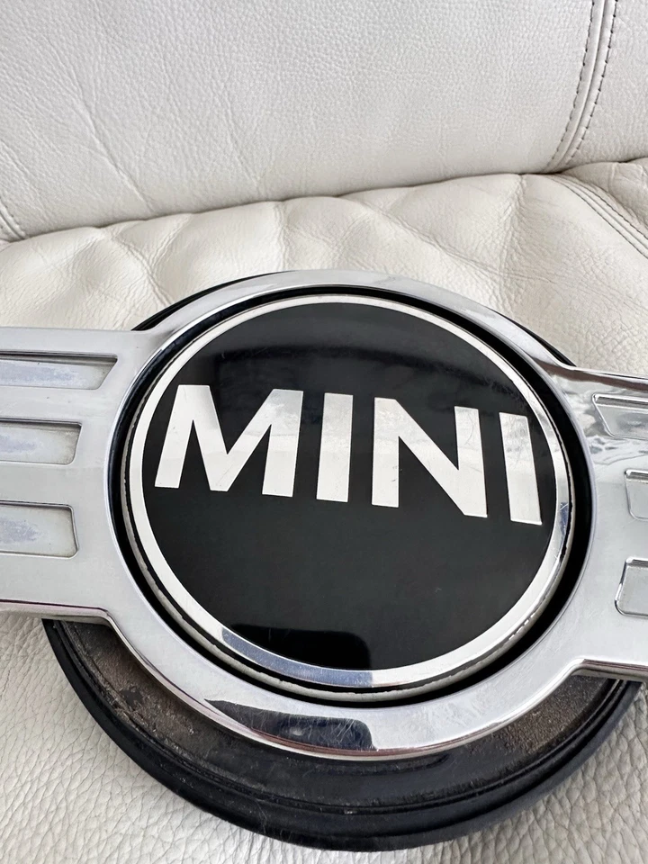 Conjunto de pestillo de maletero Mini Cooper 2011-2017 logotipo R60 R61 OEM 51249802314 Foto 4 de 4