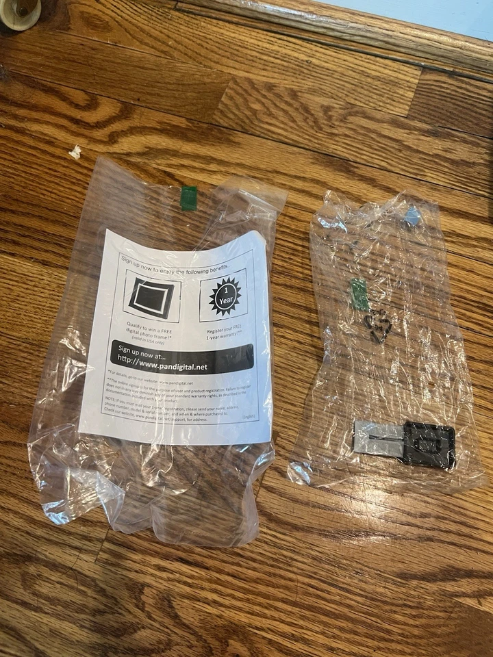 Pandigital Personal Photo Scanner/Converter PAN No Pc Needed (open box) - Image 3 of 4