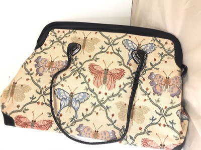 viiger pouch