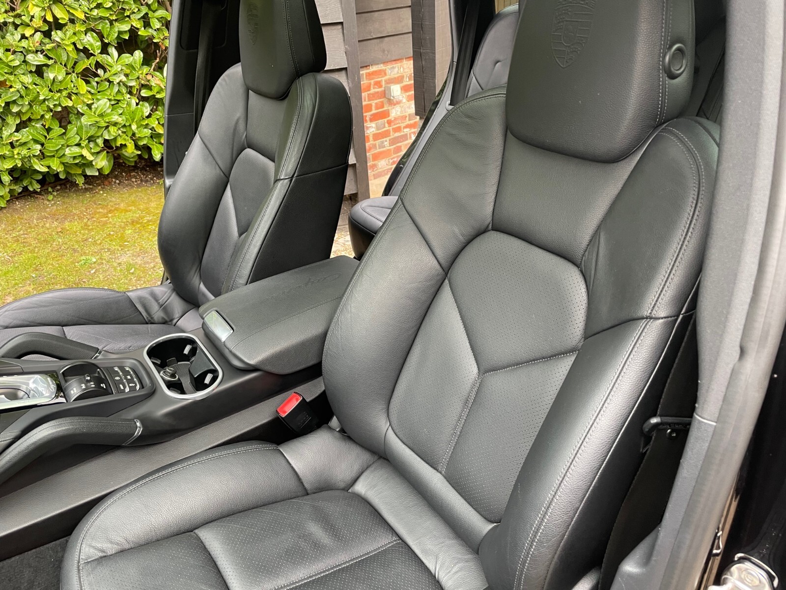 2014 PORSCHE CAYENNE 3 0 V6 D PLATINUM ED 100K MILES FSH PAN ROOF 