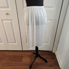 Adonna Women's size M White Slip Skirt Nylon Vintage Made in U.S.A
