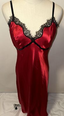 Cabernet Long Red Satin Nightgown Medium Petite New Vintage Store Stock