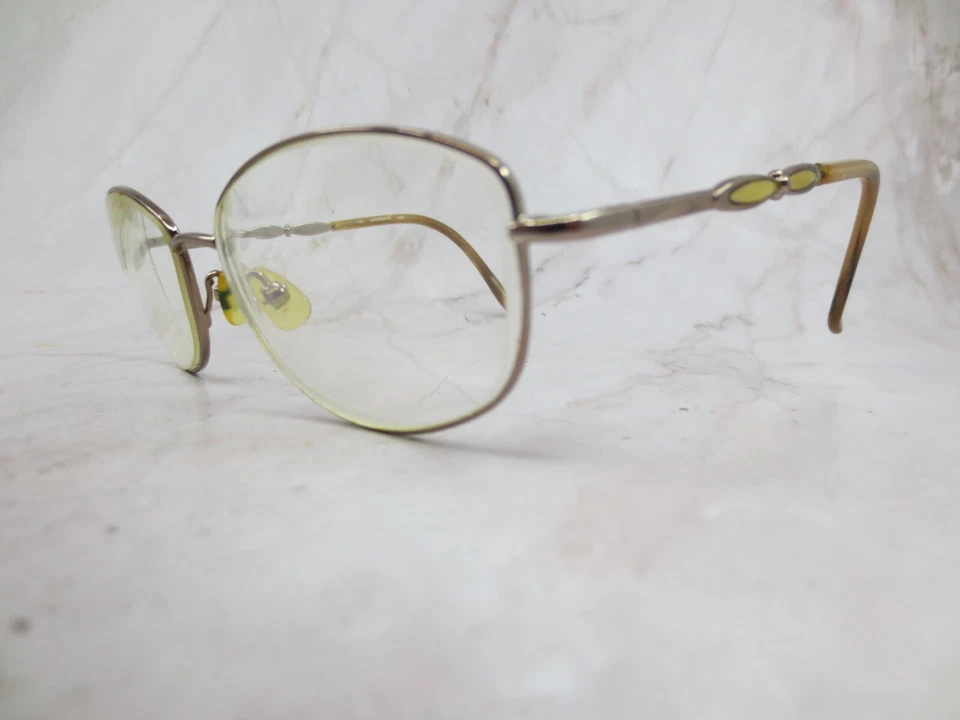 Liz Claiborne Eyeglasses Frame L304-68P Women's Gold Metal Full Rim 54-16-135 - Image 2 of 4