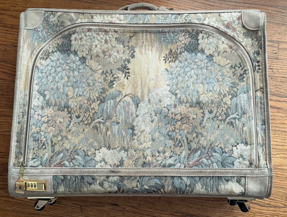 French Luggage Company Paradise Tapestry Suede Adjustable Straps 3 Pc Suitcase - Image 2 of 4