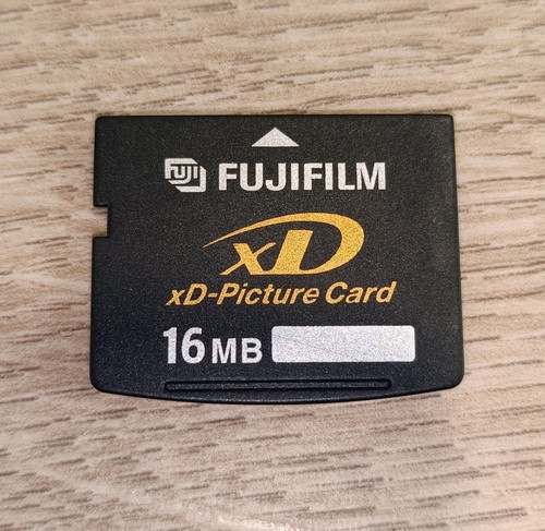 XD Picture Card 16MB Fujifilm xd Picture Card For Fujifilm Or Olympus Cameras - Picture 1 of 2