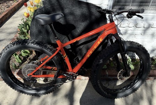 Trek Farley 7 - Picture 7 of 8