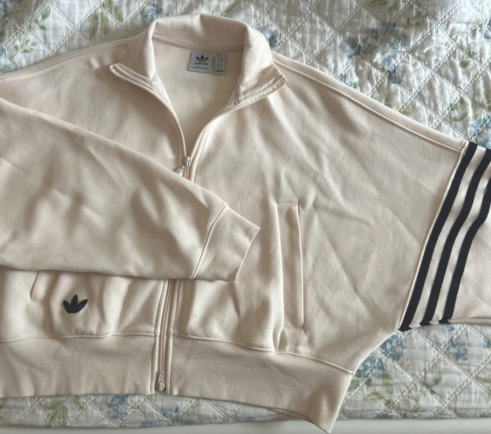 OFF WHITE ADICOLOR NEUCLASSICS TRACK JACKET taglia small US indossato una volta