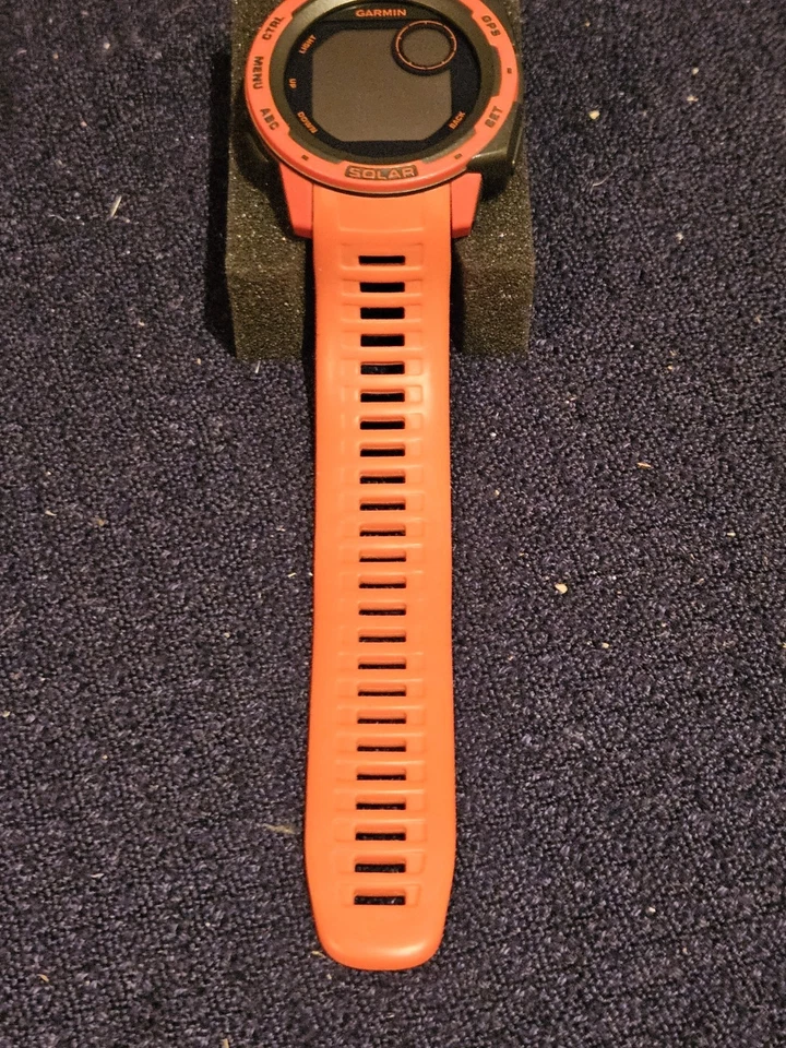 Garmin Instinct Solar, Flame Red / Rot, Outdoor-Uhr, in OVP - Bild 3 von 4