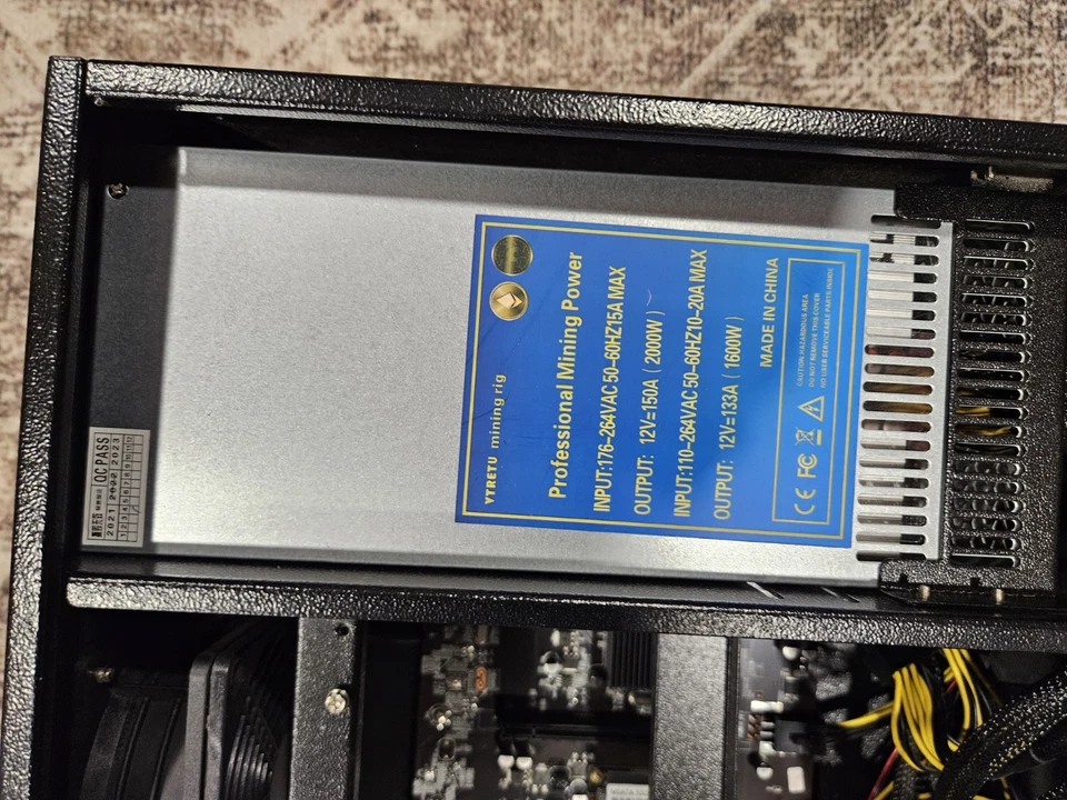 Estuche de servidor VTRETU 8 GPU Mining Rig para criptomineros Foto 4 de 4