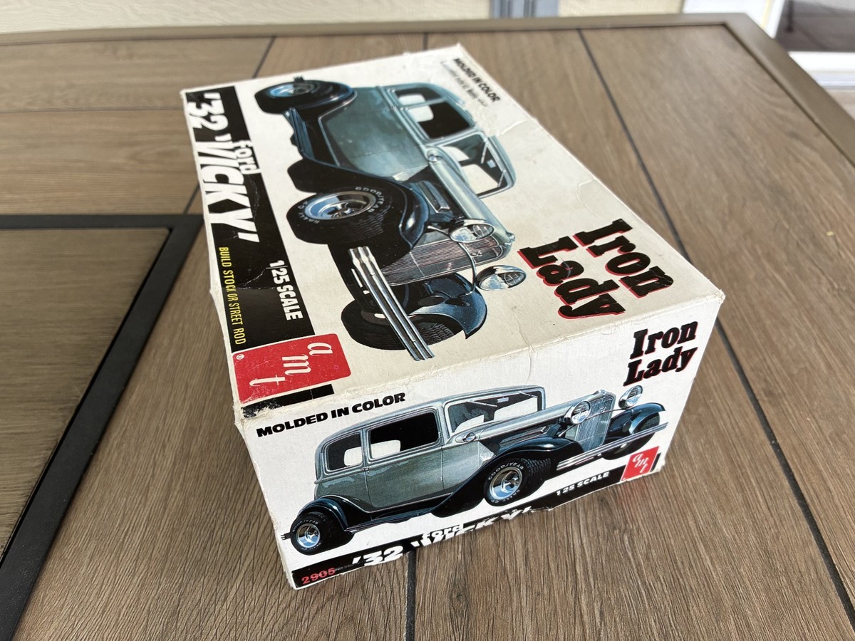 Vintage 1979 AMT 32 Ford Vicky #2905 Iron Lady 1:25 Scale USA +