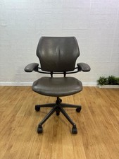 Humanscale Freedom Office Chair In Grey Smokey Finish - UK DELIVERY